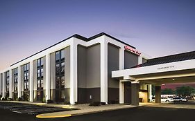 Hampton Inn West Springfield